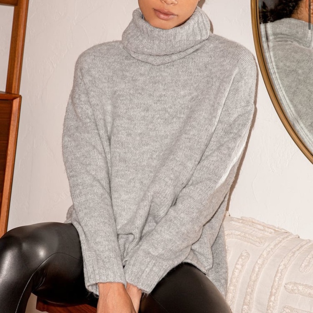 Grey Lulus Turtleneck